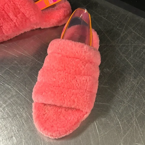 Ugg Fluff Yea Size 6 Women - Picture 2 of 10